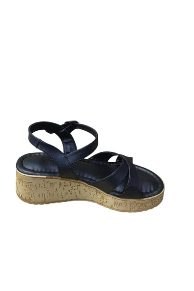 Shoes Kadın Dolgu Topuklu Kalın Tabanlı Çapraz Bantlı Yazlık Ayakkabı - 11