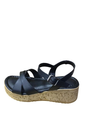 Shoes Kadın Dolgu Topuklu Kalın Tabanlı Çapraz Bantlı Yazlık Ayakkabı - 9