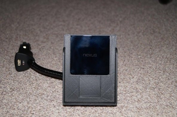 Nexus 5 - Kablosuz Şarjlı Manyetik Araç Montajı Plastik Aparat