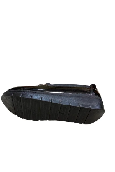 Bellitaş Kadın Düz Kalın Tabanlı Taşlı Ayakkabı - Resim 5