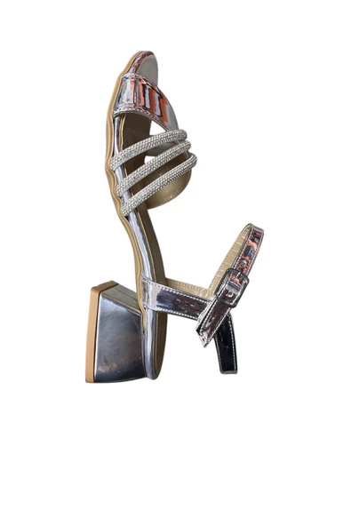 WHİTE LİNE Kadın Taşlı Topuklu Yazlık Ayakkabı - 3