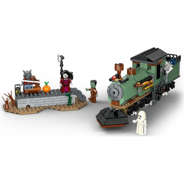 LEGO 31167  Creator 3'ü 1 Arada Hayaletli Köşk 31167 - 9 Yaş & Üzeri Çocuklar Için Gemi ve Tren Olabilen Oyuncak Yapım Seti (736 Parça) - Resim 7