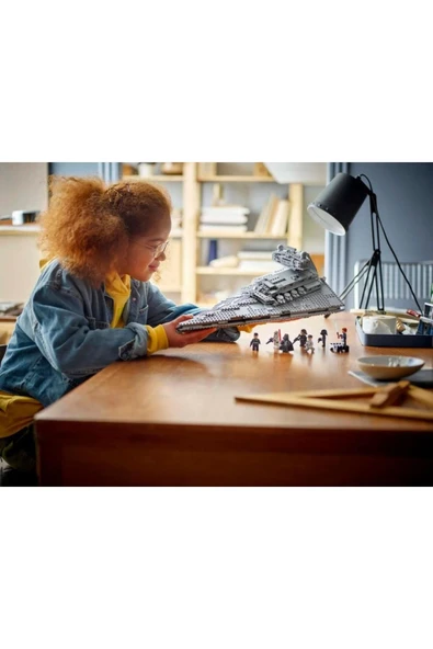 Star Wars 75394 Imperial Star Destroyer™ (1555 Parça) - 4