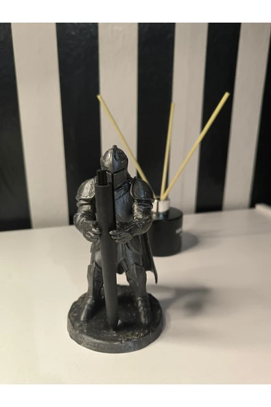 Ortaçağ Şovalyesi Kalem Tutucu - Resim 3