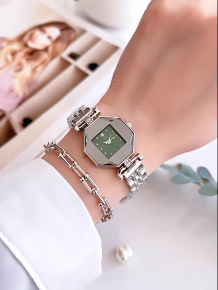 Coliseum Özel Tasarım Vintage Seri Aynalı Kasa Kadın Kol Saati+Bileklik Hediyeli CL8645.A03 - Resim 2