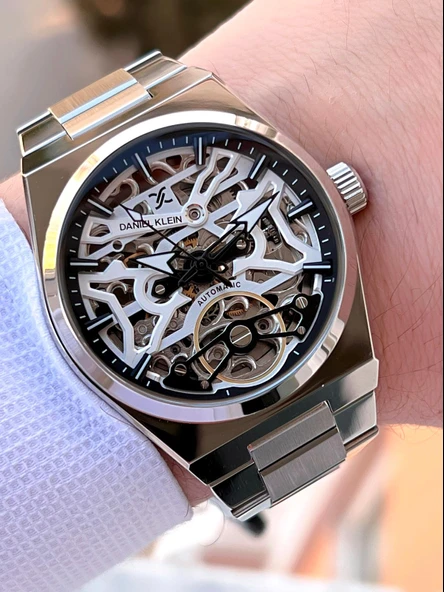 Daniel Klein Otomatik Ve Manuel Kurma Özellikli 30 Mt Suya Dayanıklı Erkek Kol Saat FDK.13857.XM1 ürün görseli