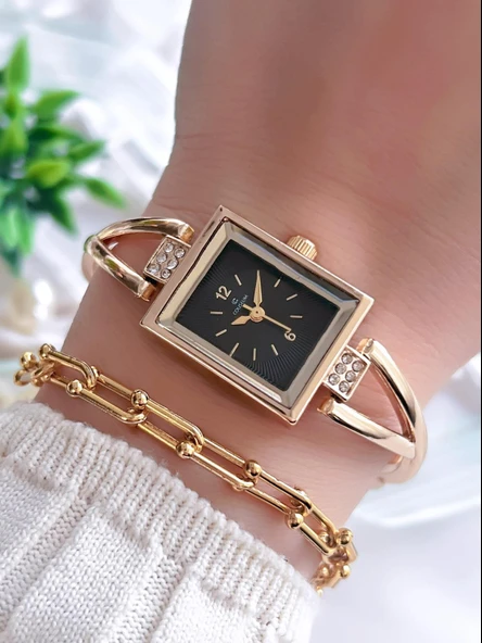 Coliseum Özel Tasarım Vintage Seri Kadın Kol Saati+ Bileklik Hediyeli CL8453.M5 ürün görseli