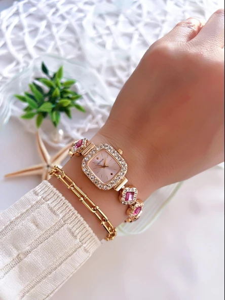 Coliseum Özel Tasarım Taşlı Kasa Ve Kordon Vintage Seri Kadın Kol Saati+ Bileklik Hediyeli CL8712.T3 - Resim 2