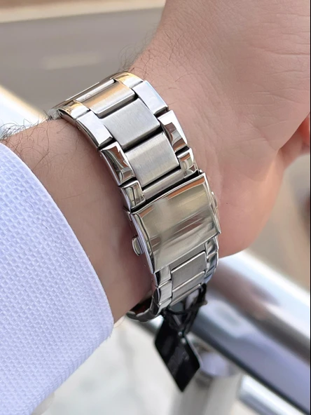 Ferrucci Çelik Kordon İç Fonksiyonları Aktif 30 Mt Suya Dayanıklı Erkek Kol Saati - Resim 4