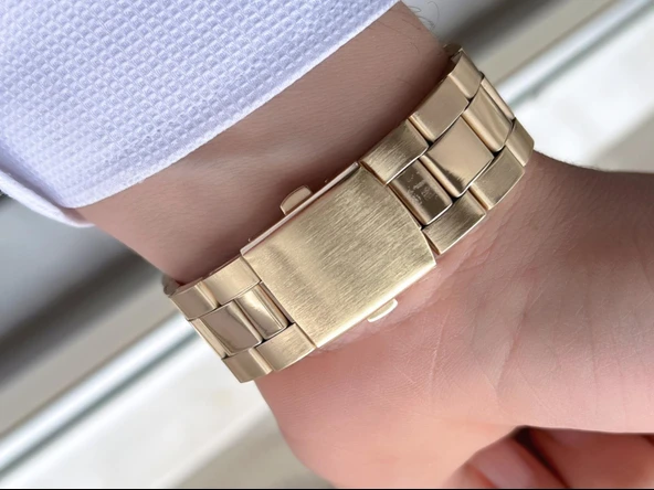 Coliseum Çelik Kordon Takvimli Kadran Kutulu Seri Erkek Kol Saati FT.CLS.E008 - 3