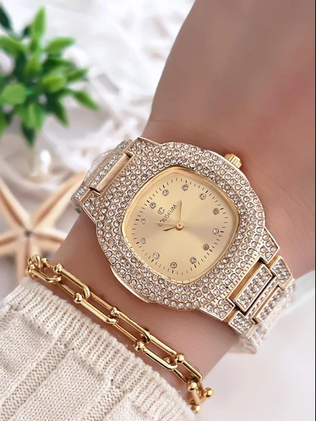 Coliseum Özel Tasarım Vintage Seri Kadın Kol Saati+ Bileklik Hediyeli CL8460.M2 ürün görseli