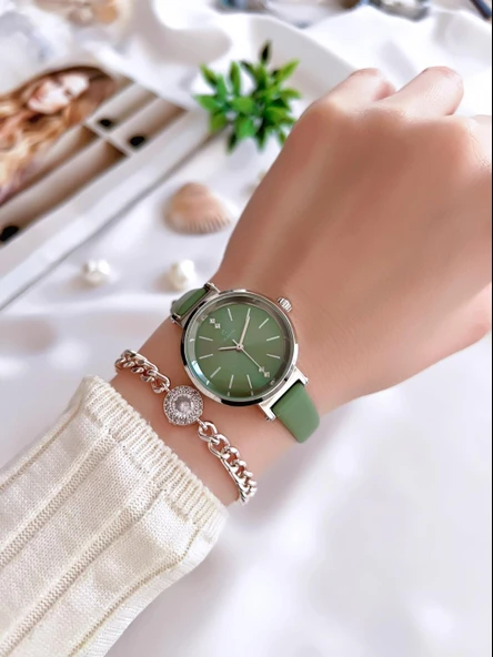 Coliseum Deri Kordon Vintage Seri Kadın Kol Saati+Bileklik Hediyeli CL8368.BM2 - 2