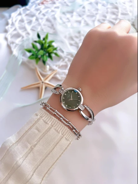 Coliseum Özel Tasarım Vintage Seri Kadın Kol Saati+ Bileklik Hediyeli CL8454.M4 - Resim 2