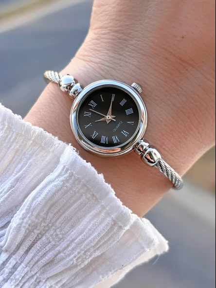 Coliseum Çelik Kordon Cartier Model Elips (Oval) Tasarım Kadın Kol Saati FG.HS.006 ürün görseli