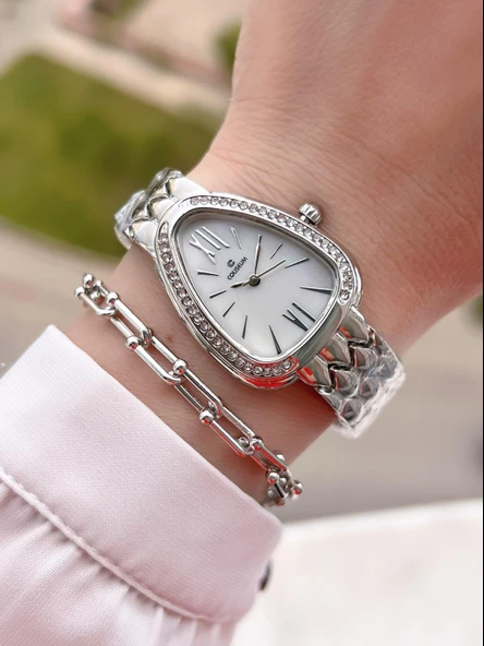 Coliseum Özel Tasarım Vintage Seri Kadın Kol Saati+ Bileklik Hediyeli CL8307.M5 - Resim 2