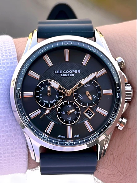 Lee Cooper Silikon Kordon İç Fonksiyonları Aktif 5 Atm Suya Dayanıklı Erkek Kol Saati ELC.08170.366 - Resim 3