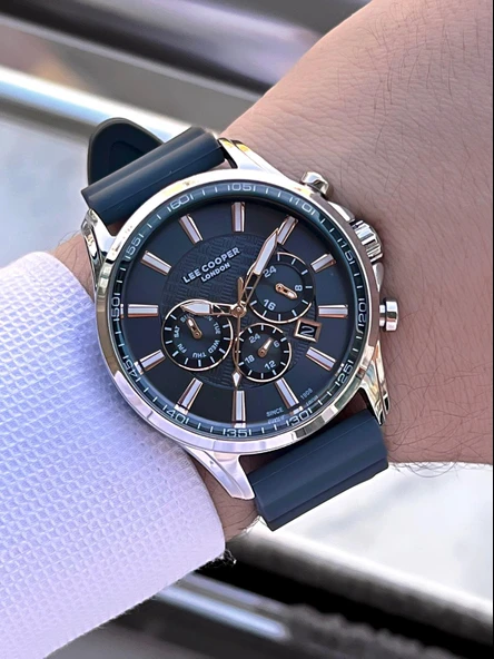 Lee Cooper Silikon Kordon İç Fonksiyonları Aktif 5 Atm Suya Dayanıklı Erkek Kol Saati ELC.08170.366 - Resim 2
