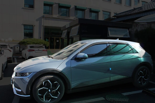 Hyundai IONIQ 5 2021 ve Sonrası Cam Rüzgarlık OEM (Made in Korea) - Resim 2