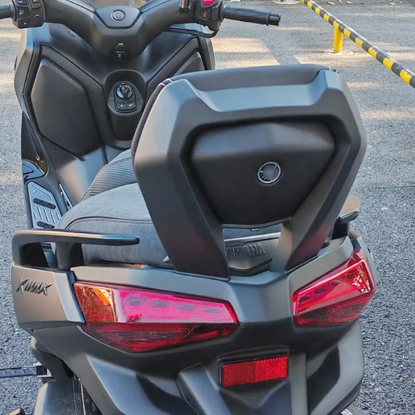 XMAX 2024-2025 SİSSYBAR SIRT DAYAMA - 2