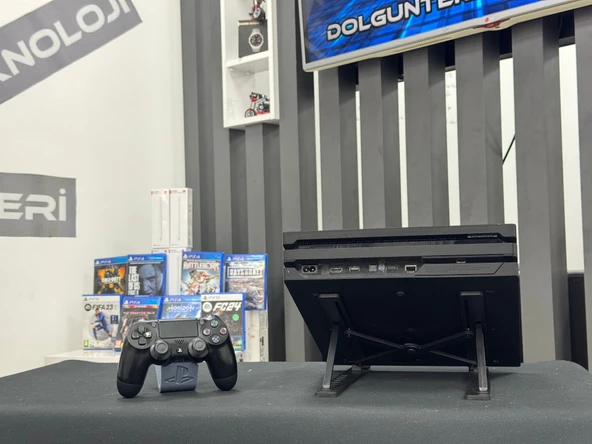 PlayStation 4 Pro 1TB Tek Kol (İKİNCİ EL) - 5