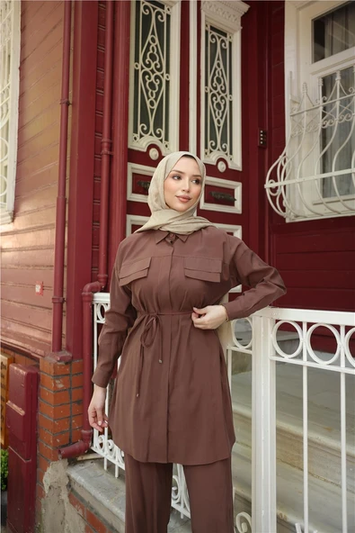 Gömlek Yaka Belden Bağcıklı Kısa Tunik İkili Tesettür Eşofman Takımı - (38-46) - 71299 - Kahverengi - Resim 5