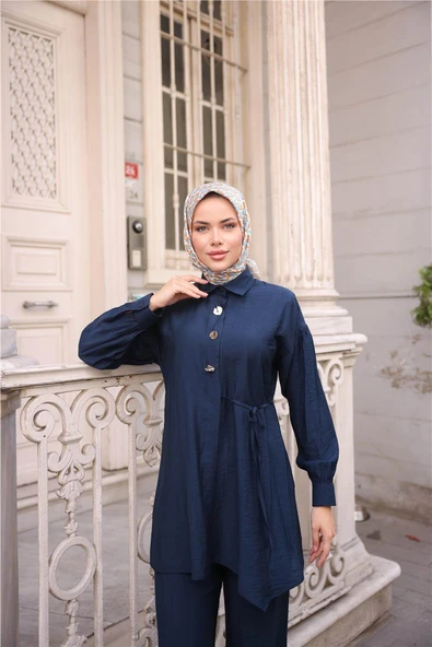 Gömlek Yaka Belden Yarı Bağcıklı Cepli Metal Düğme Detaylı İkili Tesettür Eşofman Takımı - (38-46) - 71293 - Lacivert - Resim 5