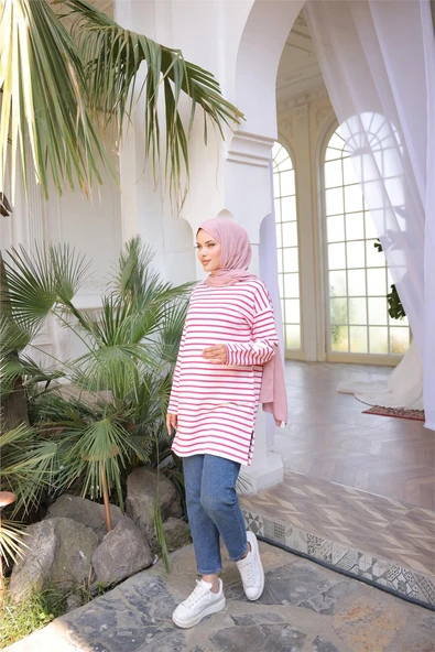 O Yaka Yatay Çizgili Uzun Kollu Kısa Yırtmaçlı Tunik - (38-46) - 71295 - Fuşya - Resim 3