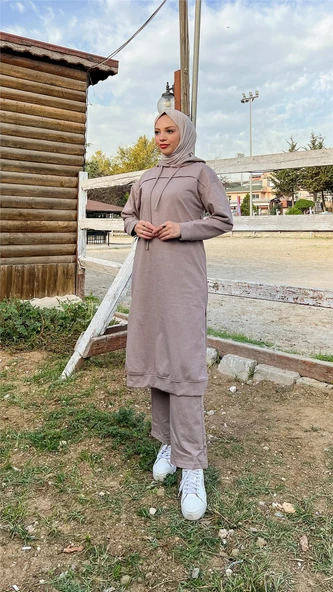 Uzun Tunik Kapşonlu Kenardan Yırtmaçlı İkili Spor Takım - 03034-1.016 - Vizon - Resim 3