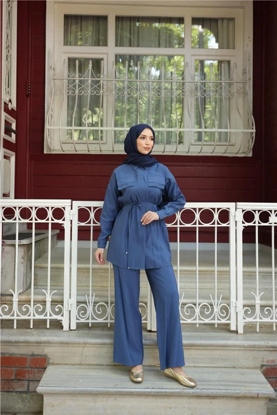 Gömlek Yaka Belden Bağcıklı Kısa Tunik İkili Tesettür Eşofman Takımı - (38-46) - 71299 - İndigo - Resim 2