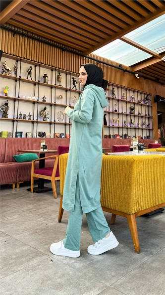 Uzun Tunik Kapşonlu Kenardan Yırtmaçlı İkili Spor Takım - 03034-1.100 - Çağla Yeşili - Resim 5