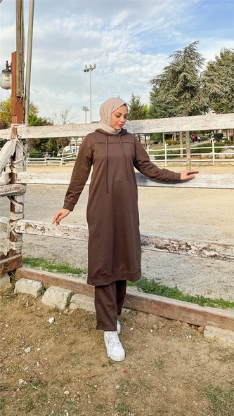 Uzun Tunik Kapşonlu Kenardan Yırtmaçlı İkili Spor Takım - 03034-1.028 - Kahverengi - 3