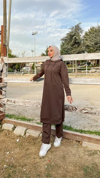 Uzun Tunik Kapşonlu Kenardan Yırtmaçlı İkili Spor Takım - 03034-1.028 - Kahverengi - 9