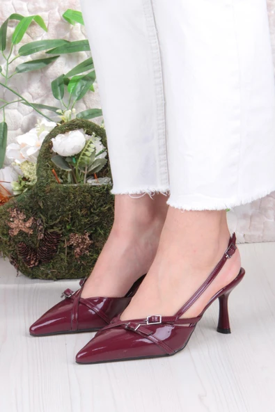 Fort 2105 Ceyn Rugan Çift Toka Detaylı Arkası Açık Topuklu Kadın Ayakkabı - Resim 9