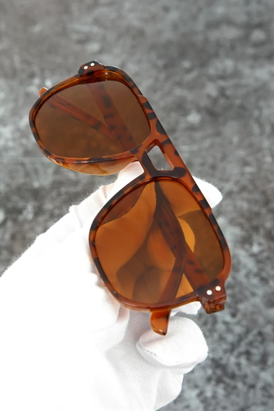 UNISEX GÜNEŞ GÖZLÜĞÜ ürün görseli