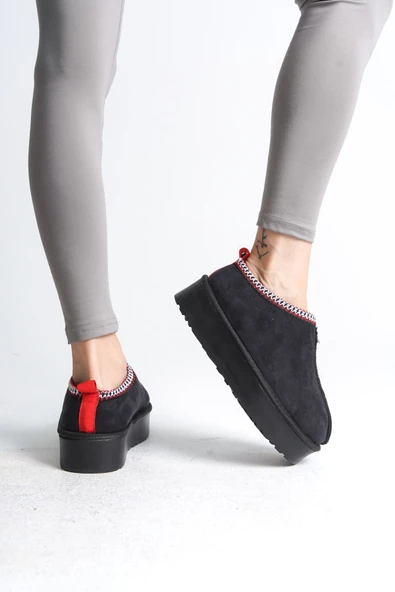 JET-LEILA Bağcıksız Düz ve Kalın Taban İçi Kürklü Kısa Süet Kadın Bot  SST - Siyah - Resim 4