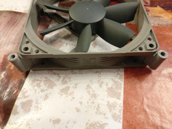 Noctua Nf-F12 İla 135Mm Psu Fan Plastik Aparat