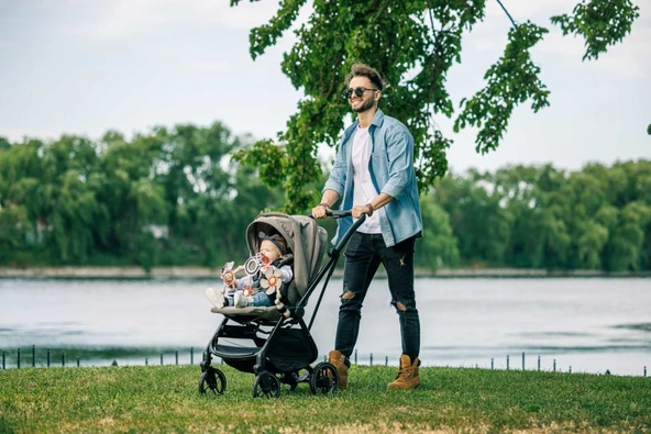 Tiny Love 0-3 Yaş Dönence Beşik ve Bebek Arabası Oyuncağı (Tiny Rockers Koleksiyonu) - 3