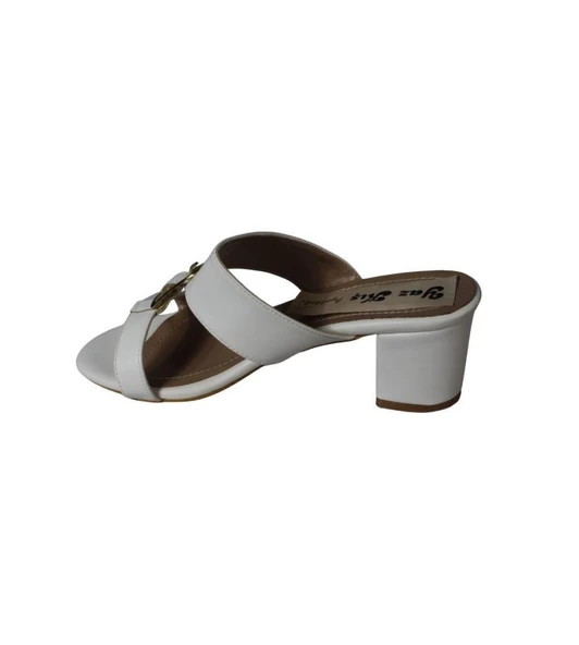 YAZKIŞ Kadın Siyah Beyaz Cilt antlı Üzeri Altın kemer Tokalı 5cm kalın taban terlik - Resim 8