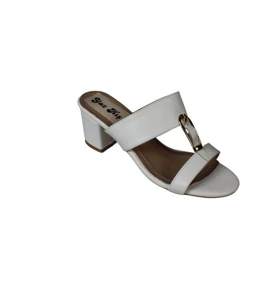 YAZKIŞ Kadın Siyah Beyaz Cilt antlı Üzeri Altın kemer Tokalı 5cm kalın taban terlik - Resim 4