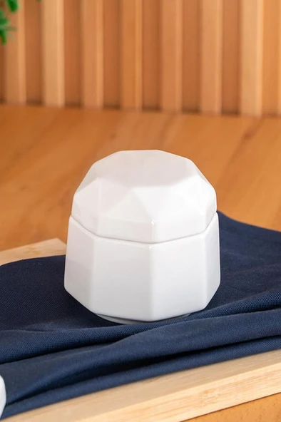 Master Collection Porselen Kapaklı Kavanoz 8 Cm Beyaz ürün görseli