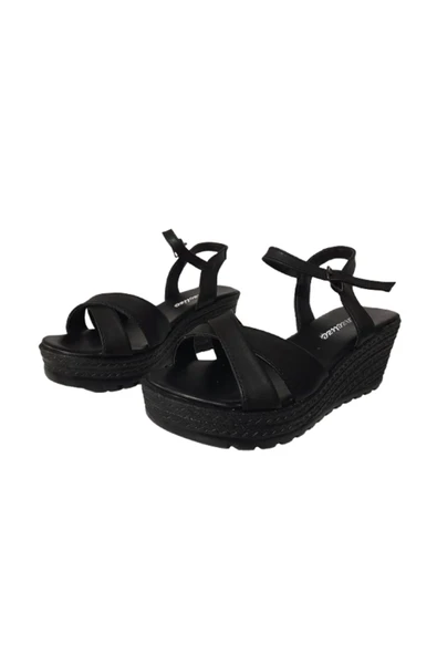 Şanzelize Şanzelize Şnz02-020 Kadın Siyah Dolgu Topuk Günlük Şık Sandalet - 3
