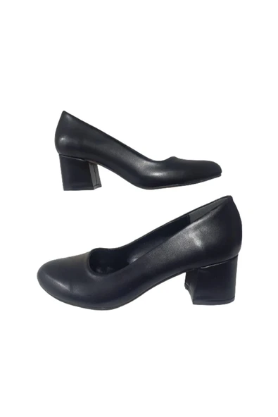 Nirvana Shoes Kadın Siyah Düz Kısa Topuklu Abiye Ayakkabı Nrvna203-97 ürün görseli