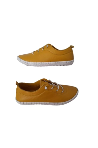 BEREN Polo Sarı Kadın Hakiki Deri Bağcığı Lastikli Şık Ayakkabı