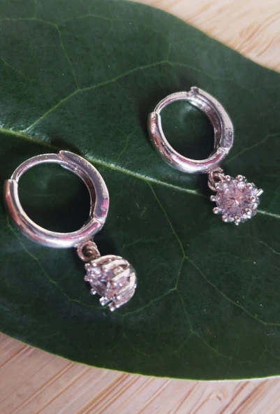 Monalisa Home Gümüş Renk Lüks Gösterişli  Figürlü Küpe ürün görseli 1