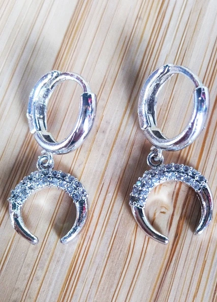 Monalisa Home Gümüş Renk Lüks Gösterişli Ay Figürlü Küpe ürün görseli 1