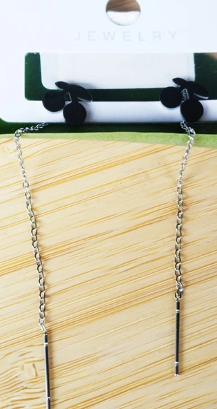 Monalisa Home Gümüş Renk Metalik Kiraz Figürlü Sallantılı Küpe