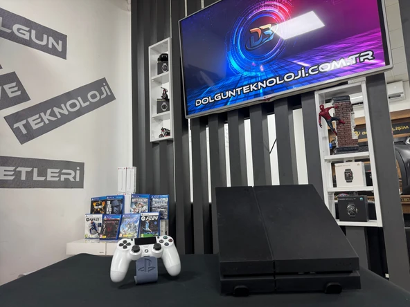 PlayStation 4 Fat 500GB Tek Kol (İKİNCİ EL)