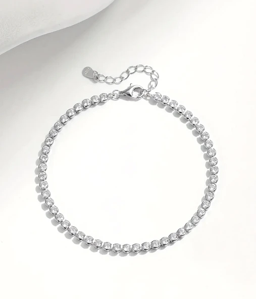 Zamansız Pırlanta Model Işıltılı Suyolu Kadın Gümüş Bileklik - Resim 3