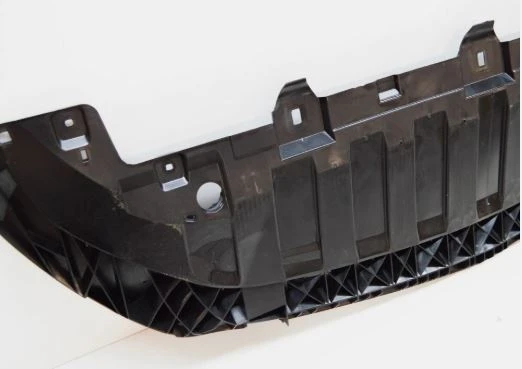 W176 UYUMLU ÖN TAMPON ALT MUHAFAZA 2015-2018 1768850736 - Resim 2