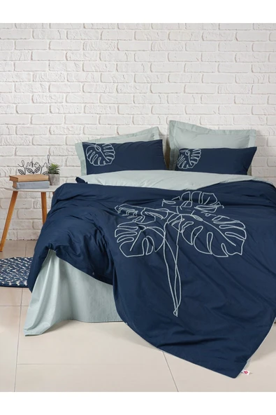 Yaprak Nakışlı Brode Ranforce Çift Kişilik Nevresim Takımı - Mint Yeşili Ve Lacivert Uyumu ürün görseli